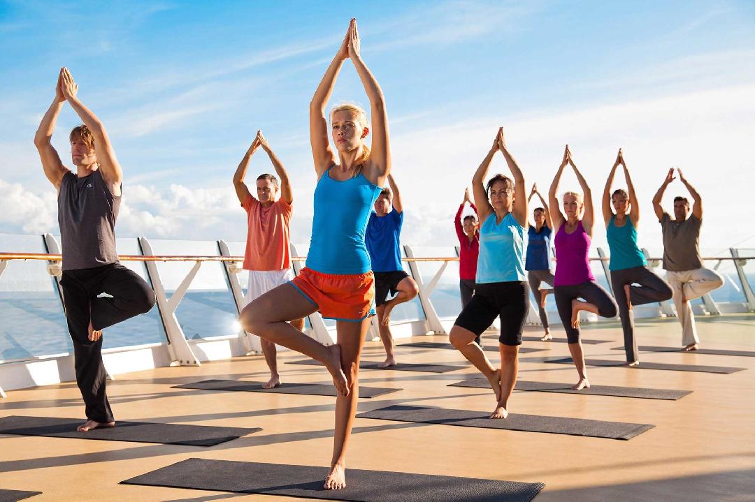Почему так популярна йога?